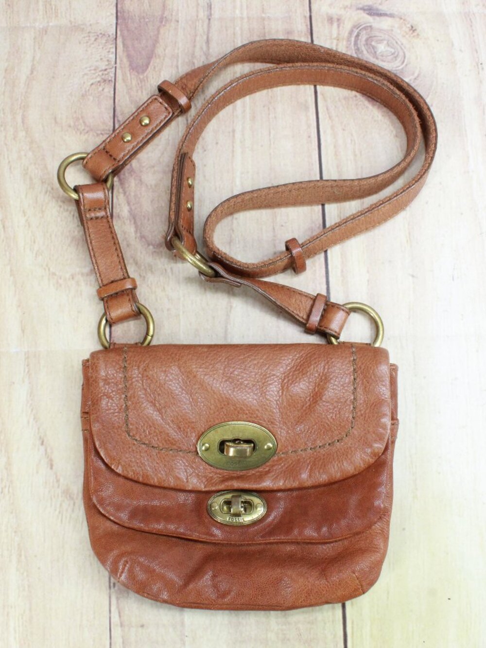 Fossil Crossbody Bag Double Flap Adjustable Cognac Brown Leather Turn Lock Boho